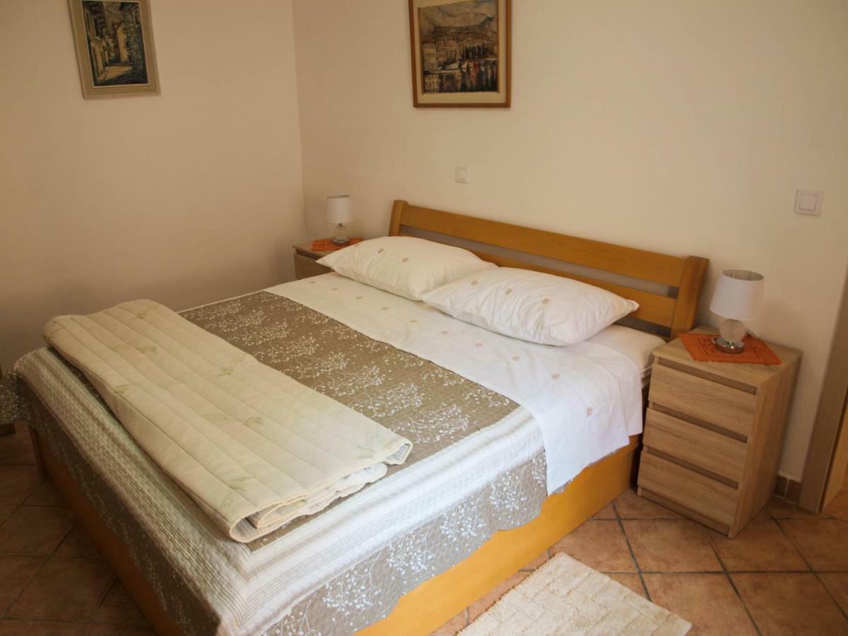 House Nataniel In Omis Near Seaアパートメント エクステリア 写真