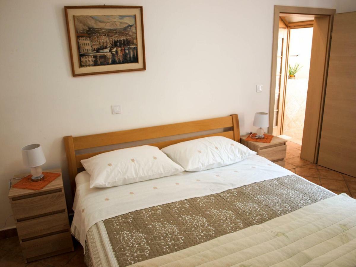 House Nataniel In Omis Near Seaアパートメント エクステリア 写真