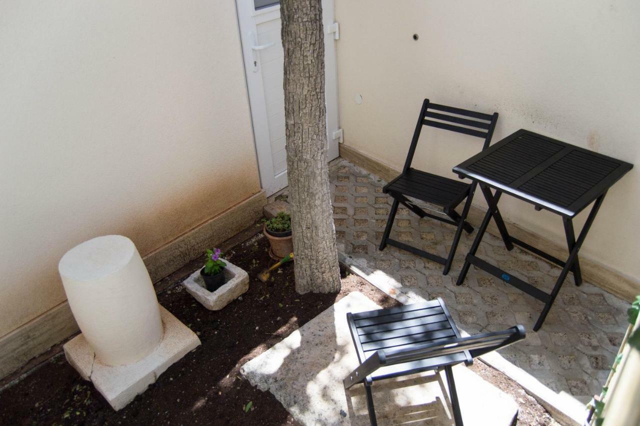 House Nataniel In Omis Near Seaアパートメント エクステリア 写真